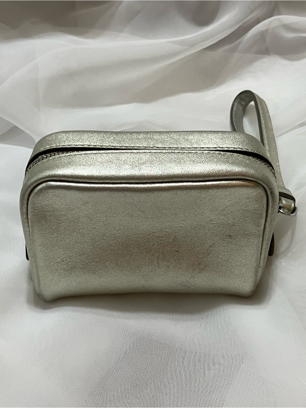 Pouch Square Metallic Leather Wristlet - Picture 7 of 14